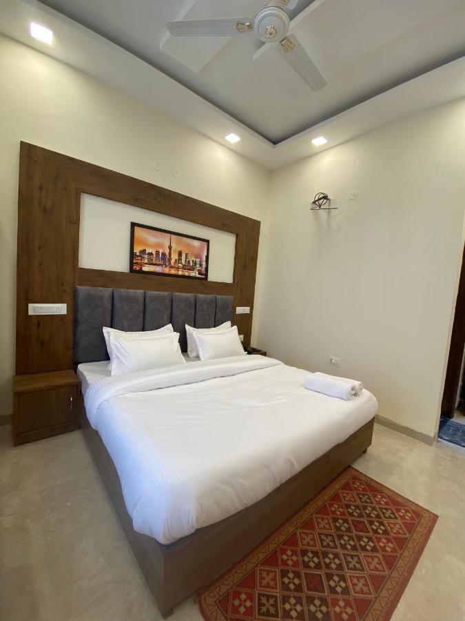 Hotel Woodlark Zirakpur - A Peaceful Stay Exterior foto